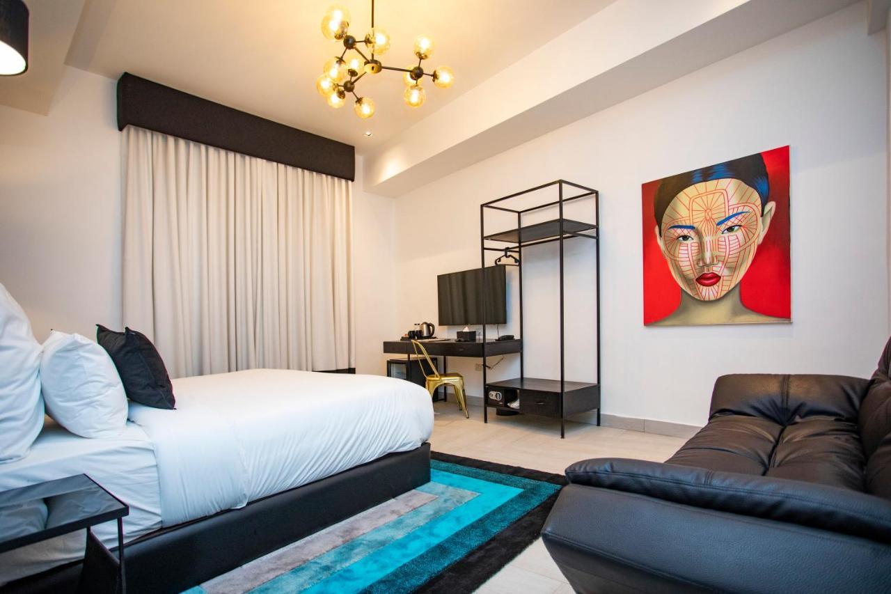 Philosophy Hotel 3*